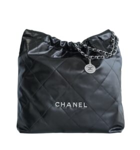샤넬[chanel/팬더샵]22백 라지 핸드백(블랙/은장/램스킨)